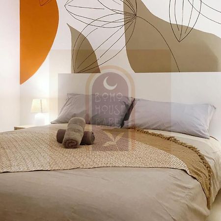 Bari City Center - Boho House Apartment Bagian luar foto